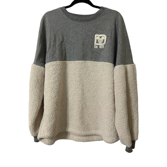 Spirit Jersey Tops - Authentic Walt Disney World Spirit Jersey Gray White Sherpa Fuzzy Fluffy Sz L